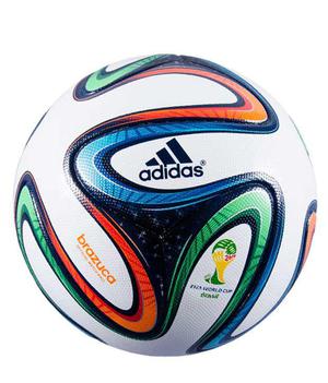 Balón Adidas Brazuca Oficial.