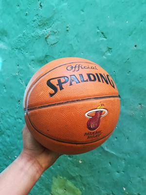 Pelota de Baskett Spalding