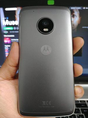 Moto G5 Plus excelente estado GB interna*