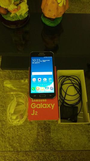 Samsung J2 con Accesorios Y Caja