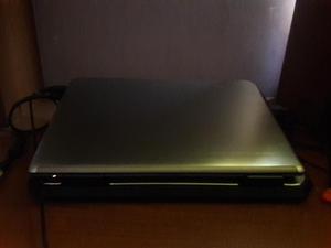 Laptop toshiba i3 4ta generacion carcasa aluminio