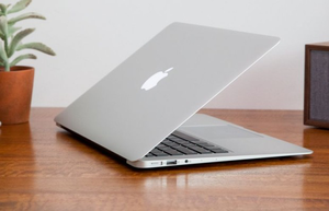 MacBook Air inch, 1.6 GHz, 4GB