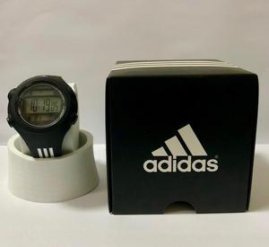Reloj digital ADIDAS 42mm NUEVO en caja y garantía