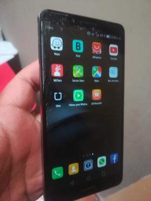 Huawei Mate 7 con Detalle
