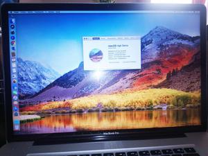 Oferta única Macbook pro core i7 de 17 pulgadas 16 gb RAM