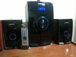 Parlantes Micronics 70watts