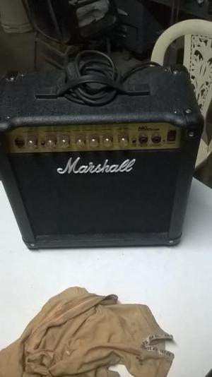 Se vender amplificador Marshall series Mg15cdr