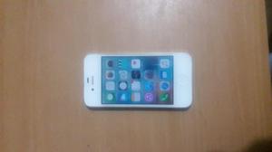 Vendo celular Iphone 4S, 32gb, color blanco, libre de tienda