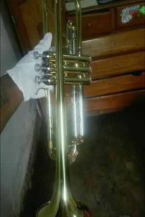 Vendo Trompeta Semi Nueva