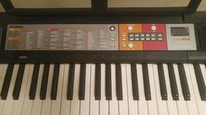 Teclado Yamaha psr f50