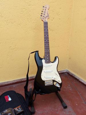 Guitarra Squier By Fender Mini Y Extras