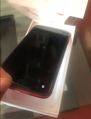 iPhone 8plus Rojo 64 Gb Nuevo total
