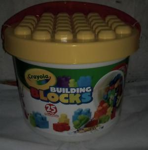 Bloques para niños o niñas. 25 piezas incluidas 3 crayolas