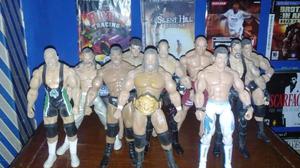 Oferta Luchadores Deluxe Agression WWE
