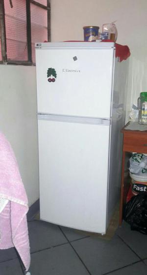 Vendo Una Refrigeradora