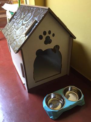 Casa + Cama + Platos para Perro