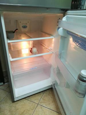 Frigider LG