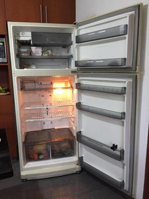 Refrigeradora 462LT