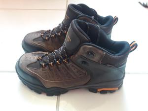 Botas Skechers