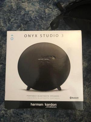 Sistema de altavoces inalámbrico Harman kardon Onyx studio