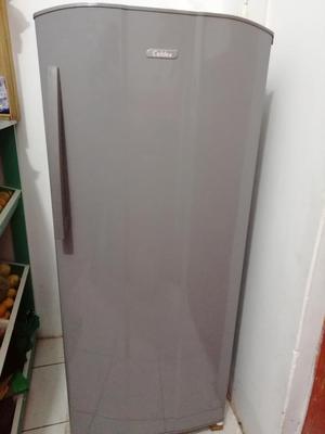 Vendo Refrigerador Coldex de 245 L