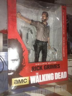 Vendo Figura de The Walking Dead Rick