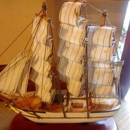 Barco Velero de madera y tela