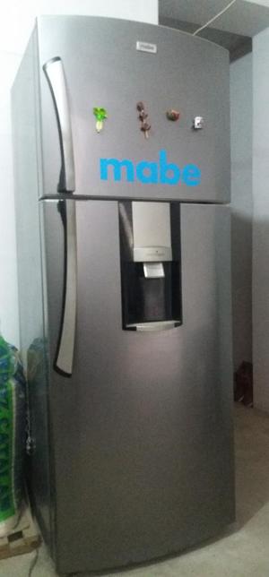 Refrigerador Mabe. 400 Litros