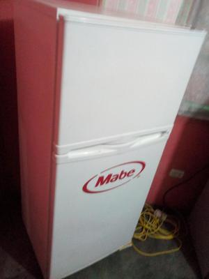 Refrigeradora Mabe Seminueva