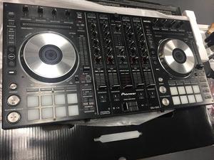 Pioneer DDJSX2 4Channel Serato DJ MIDI Controlador