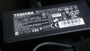 Toshiba Cargador Original Mini Original 19v. 1.58 Am