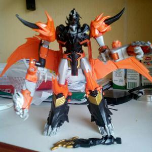 Transformers Prime Predaking