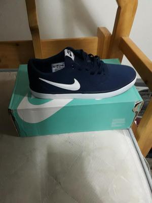 Zapatillas Nike Azul/blanco Nuevas