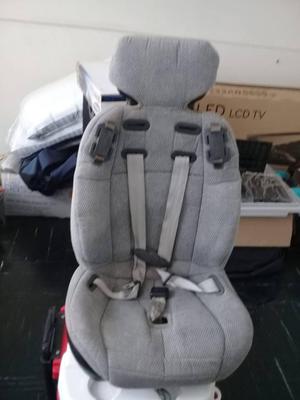 se vende silla para bebe, niño para auto marca century, 80