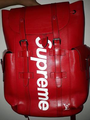 Mochila Roja