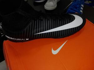 Vendo Zapatillas Nike Mercurial Victory