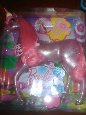 Unicornio de Barbie Dreamtopia