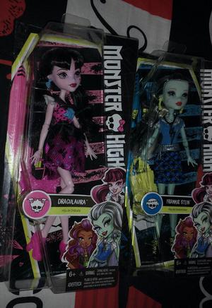 Monster High, Frankie Stein, Draculaura