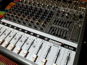 Consola Amplificada Lx 860