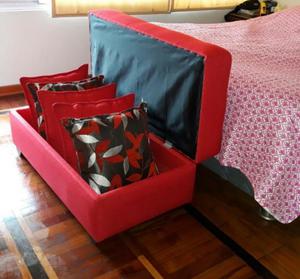 Mueble Rojo C 5 Cojines para Cuarto Sala