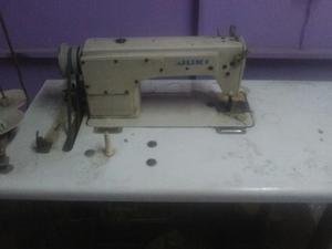 Se Venve Maquina de Coser