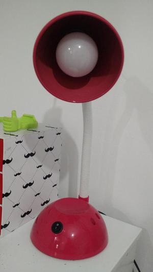 Lámpara de escritorio de niña