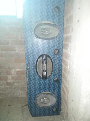 Caja Y Parlantes
