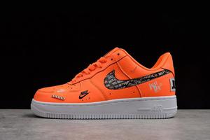 Zapatillas Nike Air Force 1 Just Do it a Pedido a 300 Soles