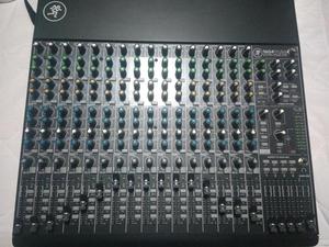 Consta mixer Mackie vlz 