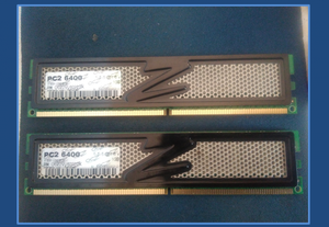 Memoria RAM OCZ 1Gb DDR2