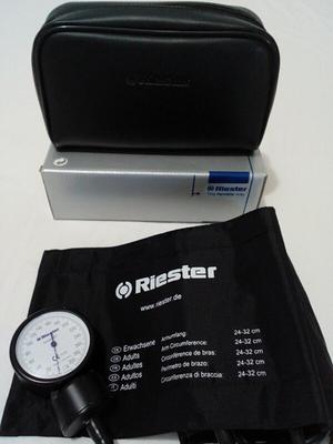 Tensiómetro Riester con Estuche