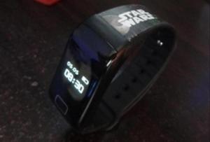 Usado Reloj Smart Watch con Cargador
