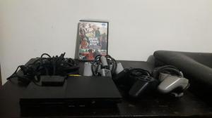 VENDO PLAY STATION 2 CON 4 MANDOS MEMORIA Y JUEGOS