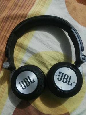 Audifonos Jbl E40bt